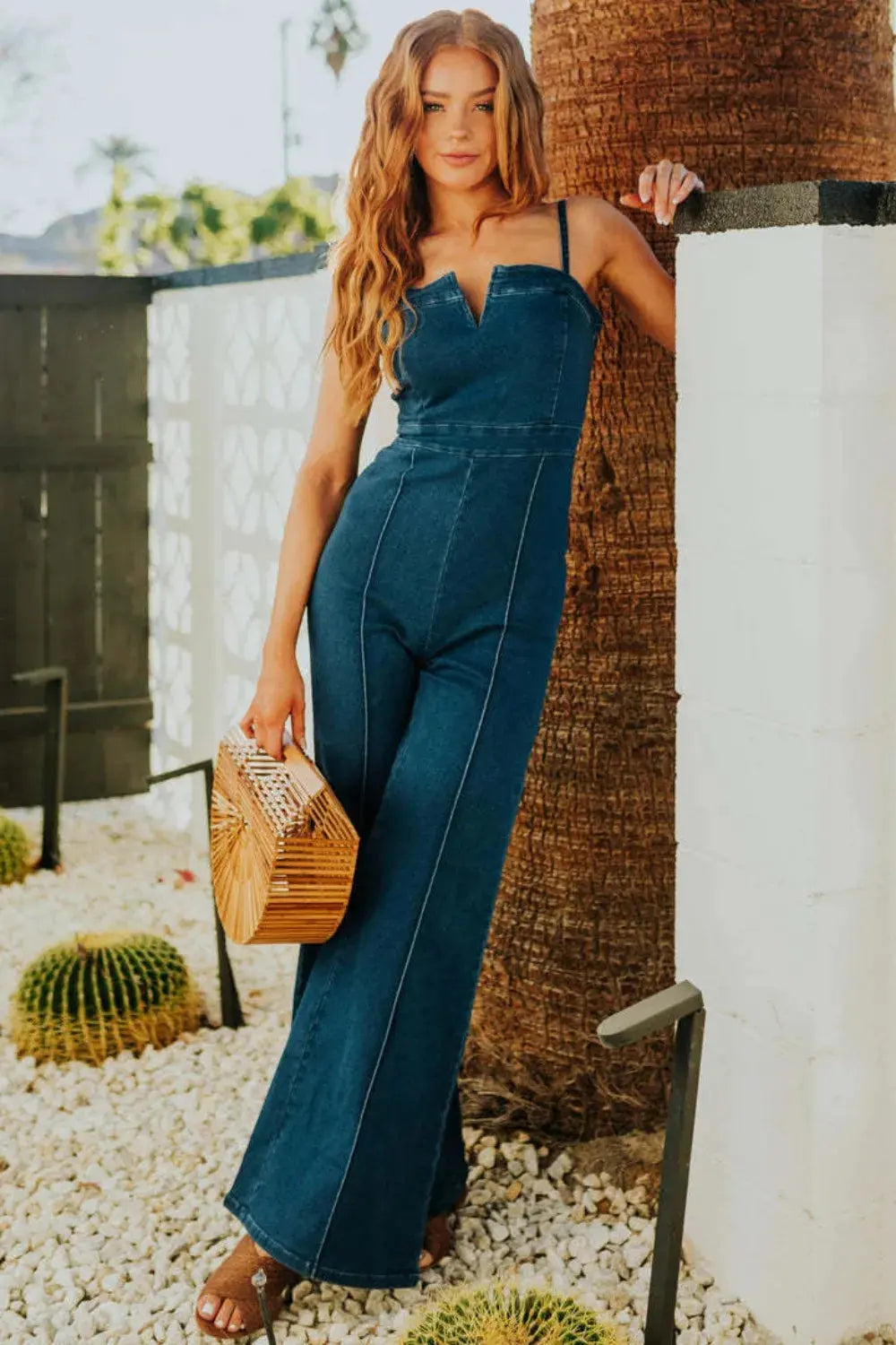 Crafted with functional pockets and a classic button closure, this piece nods to denim’s timeless appeal while leaning into modern proportions. The raw hem adds a hint of edge, and the cropped length frames footwear from espadrilles to strappy heels with ease. Sizes S to 2XL offer inclusive tailoring, with busts from 34.3" to 42.1" and hips from 35.4" to 43.3", ensuring every frame finds its fit.