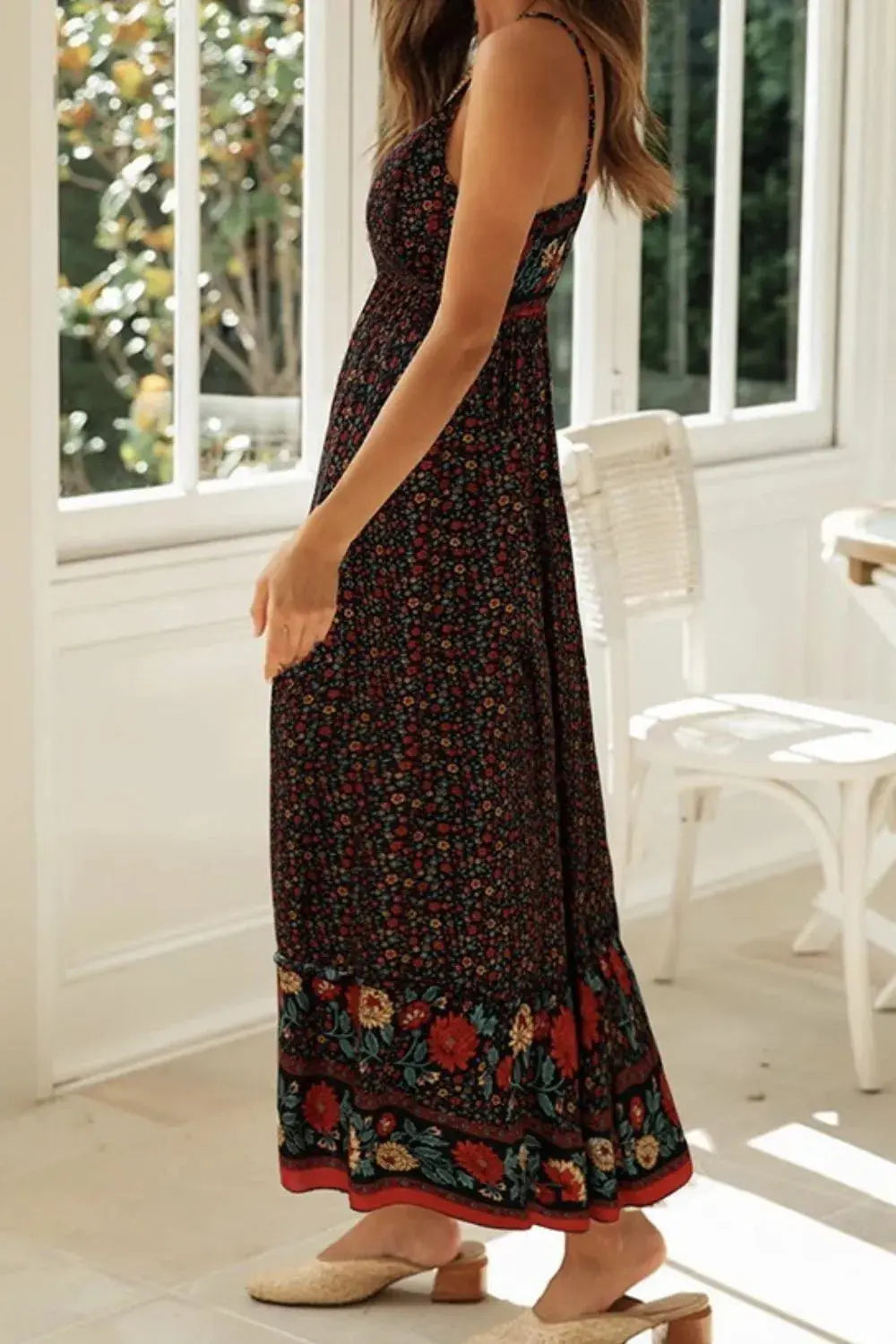 Made from 95% polyester and 5% elastane, it offers wrinkle resistance and breathable comfort. Though unlined, the fabric remains opaque, delivering style with assurance. Available in sizes S to L, the tailored fit—from bust to hem—flatters a range of shapes while keeping things light and airy. Adjustable straps and a cami neckline lend effortless versatility, making it a must-pack for travel and weekend wanderlust alike.