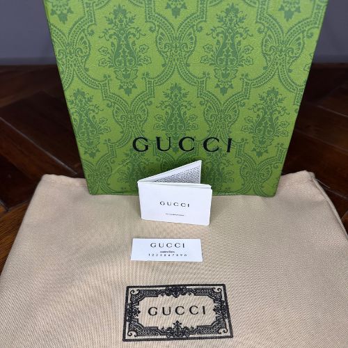 Round GG Crossbody — Heritage Texture with Everyday Polish