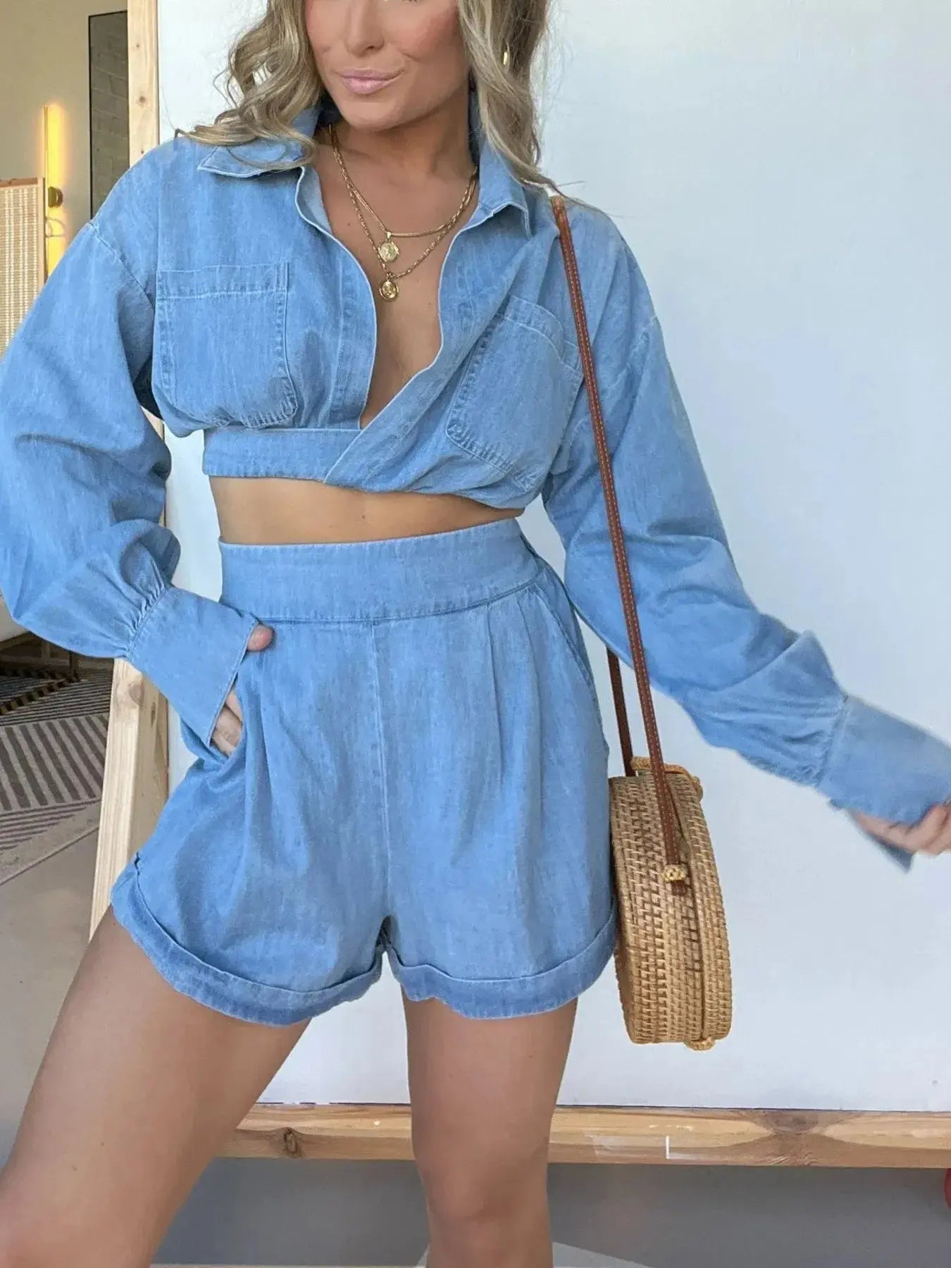 The top sits at 14.2" to 16.1" in length across sizes S to 3XL, paired with matching shorts that flatter hips from 43.3" to 51.2" and busts from 38.6" to 46.4". A long sleeve element and timeless stripe texture make it ideal for all-season layering—from coffee runs to coastal escapes. The wrinkle-resistant weave holds its shape, and care’s as easy as machine wash cold and tumble dry low.