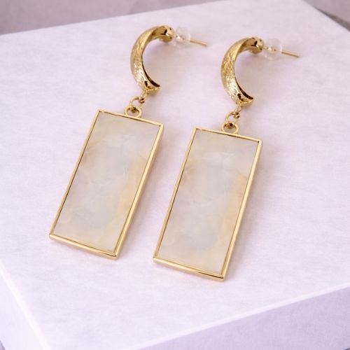 Pearl Frame Drop Earrings