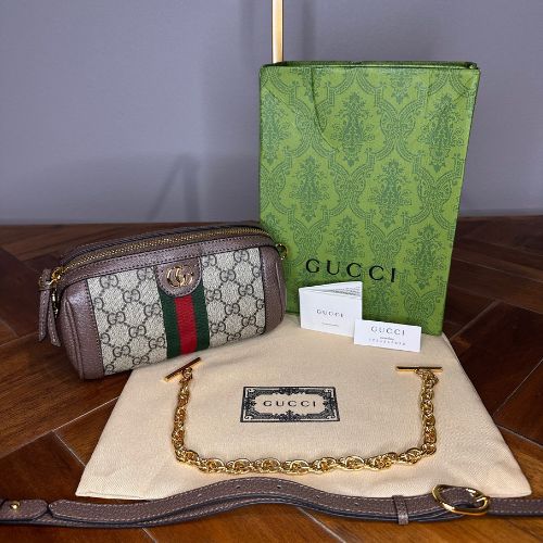 Round GG Crossbody — Heritage Texture with Everyday Polish