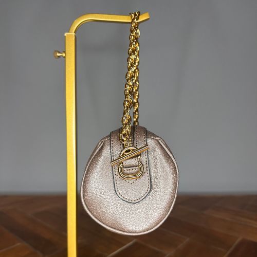 Round GG Crossbody — Heritage Texture with Everyday Polish