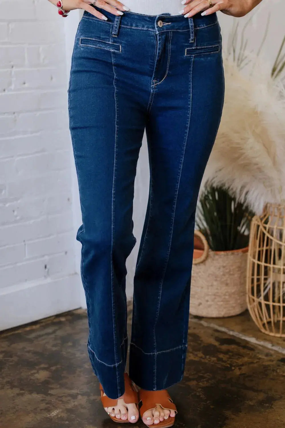 Elevate your denim collection with these Deep Wash Straight Jeans, designed for effortless sophistication and everyday wear. The rich deep wash adds a polished touch, making these jeans a staple for both casual and refined looks. Crafted from a blend of 65% cotton, 33% polyester, and 2% elastane, they offer durability and structure while maintaining a comfortable fit.