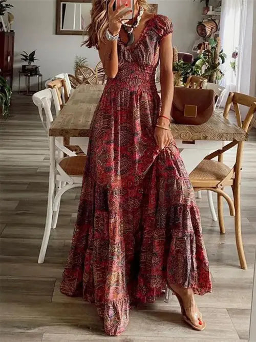 Romantic yet refined, this lace mini dress makes a statement with its structured silhouette and intricate texture. Designed in an opaque finish for confident wear, it features no stretch and a non-lined body—perfect for pairing with seamless underlayers. The polyamide-elastane blend offers lightweight comfort with a delicate hand feel, while tailored measurements ensure a flattering fit. Whether you dress it up with heels or layer it under a blazer for a modern twist, this piece moves effortlessly from even
