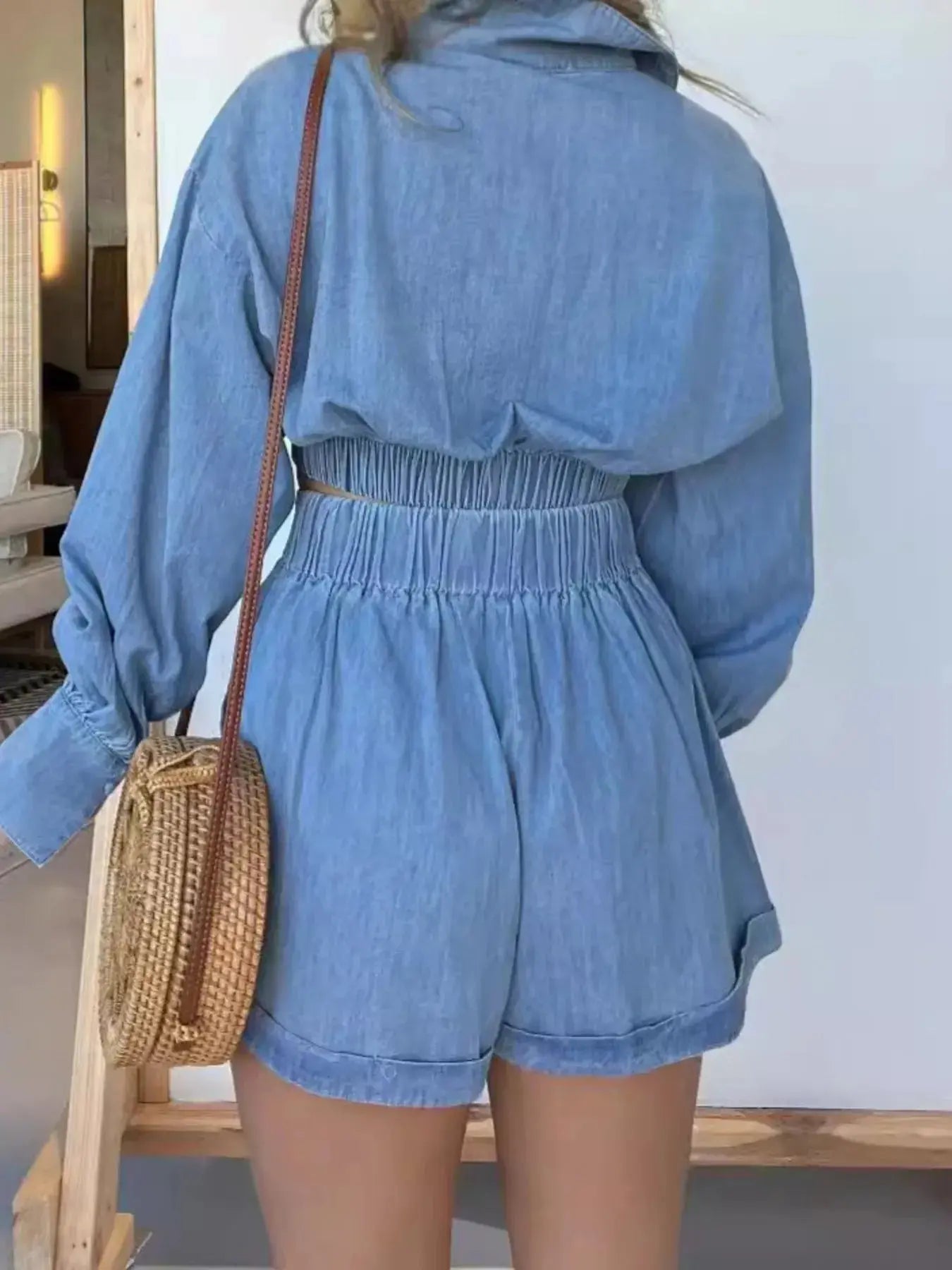 The top sits at 14.2" to 16.1" in length across sizes S to 3XL, paired with matching shorts that flatter hips from 43.3" to 51.2" and busts from 38.6" to 46.4". A long sleeve element and timeless stripe texture make it ideal for all-season layering—from coffee runs to coastal escapes. The wrinkle-resistant weave holds its shape, and care’s as easy as machine wash cold and tumble dry low.